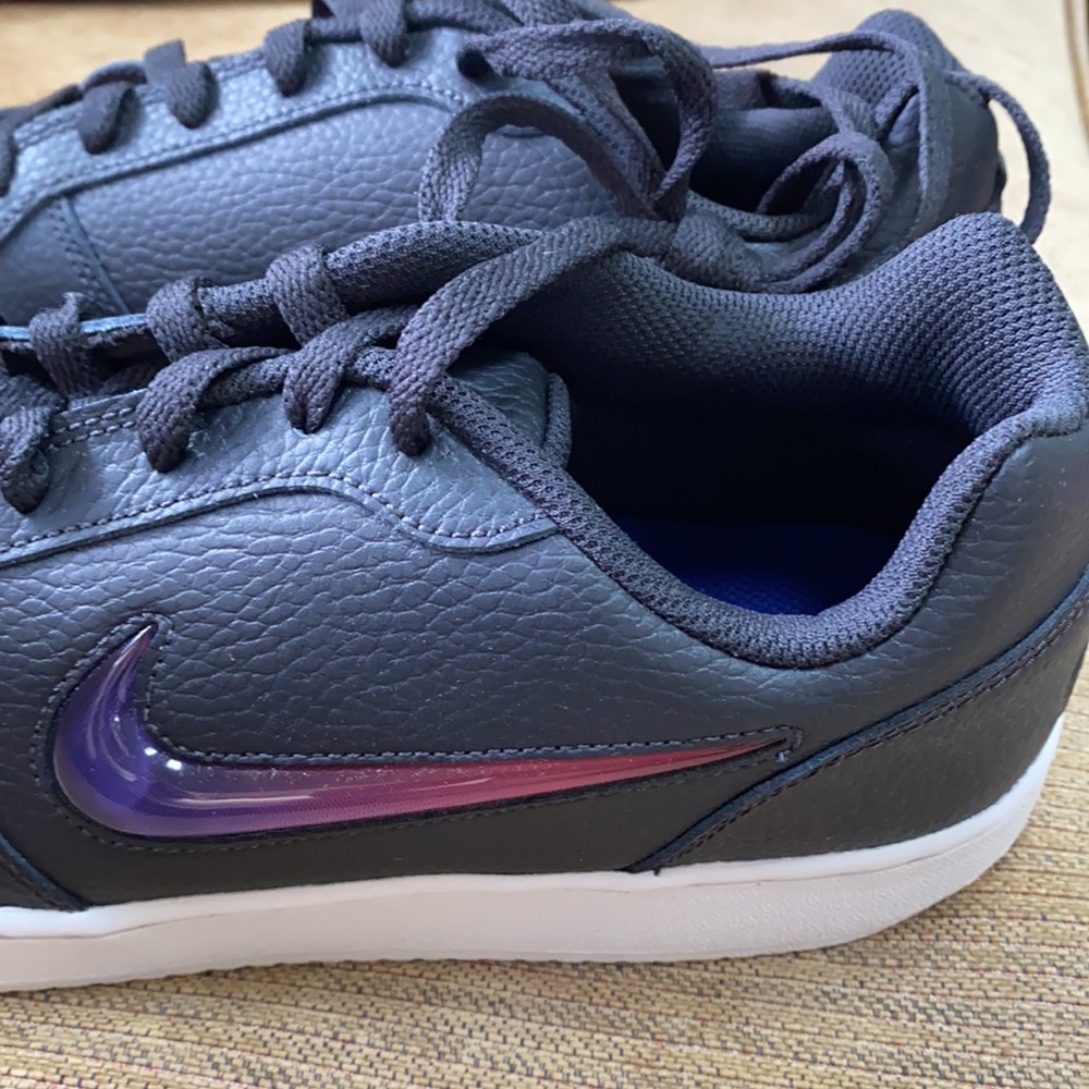 Nike sneakers - Picture 5 of 8